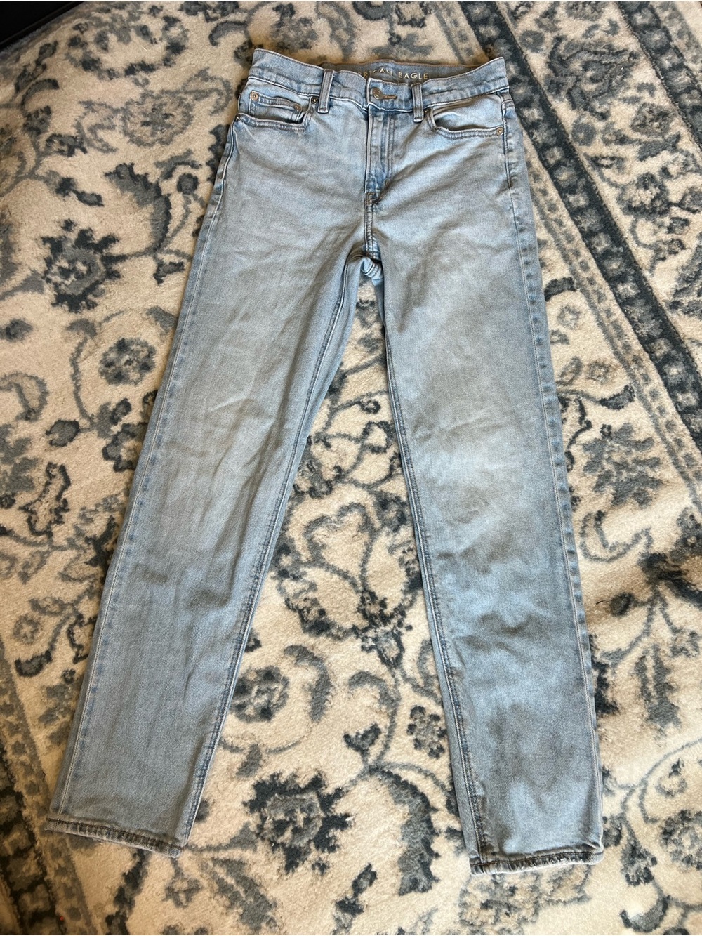 American Eagle Outfitters Women’s Light Blue Boyfriend Jeans